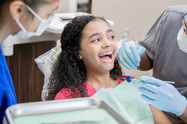 Best Orthodontic Emergency Dentist in Mec, CA