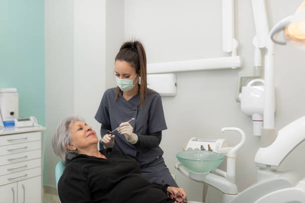 Best Weekend Emergency Dentist in Mec, CA